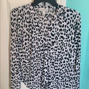 Animal print long-sleeve dress shirt.
